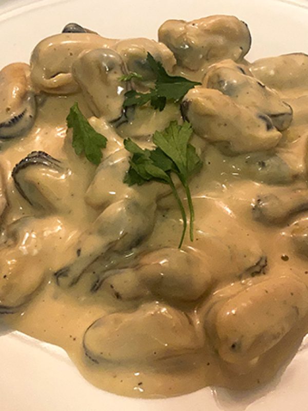 Choritos con salsa de maní 2