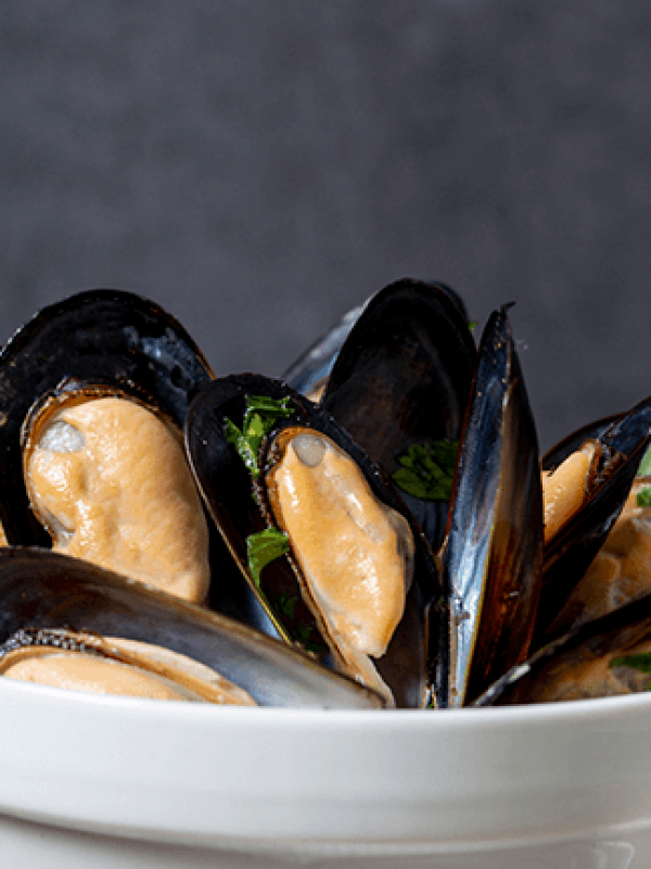 Ensalada de choritos lechuga rúcula